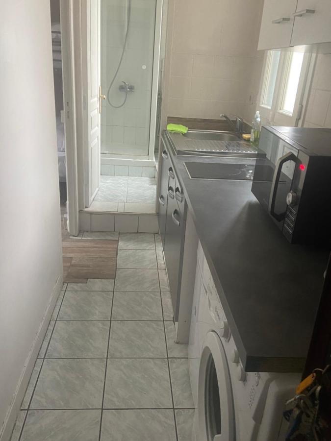 Rent Appart - Colombes Colombes  Exterior photo